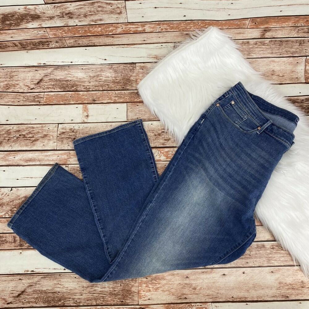 Levi's Women's Mid Rise Bootcut Jeans Sz 22M (36X32) Medium Wash Zip Fly Stretch - Picture 2 of 8